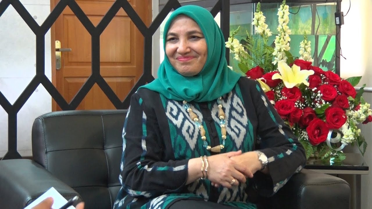 Prof Dr Amany Lubis, Ketua Bidang Perempuan, Remaja, dan Keluarga Majelis Ulama Indonesia (PRK MUI). (Foto: mui)