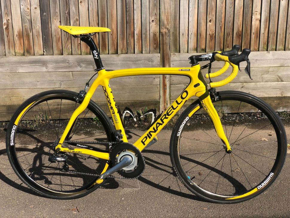 Pinarello Dogma 65.1 Think2  juara TdF 2012 eks Bradley Wiggins yang dijual di laman Facebook TrainSharp. (Foto: Istimewa)