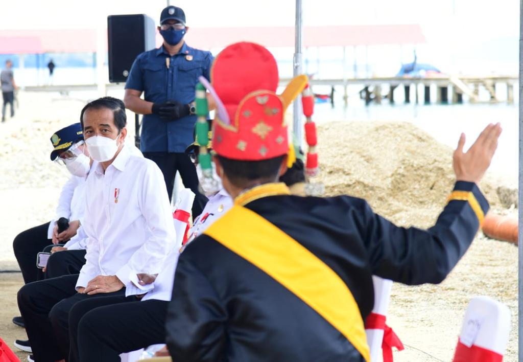 Nelayan minta dibelikan rumpon ke Presiden Jokowi. (Foto: Setpres)