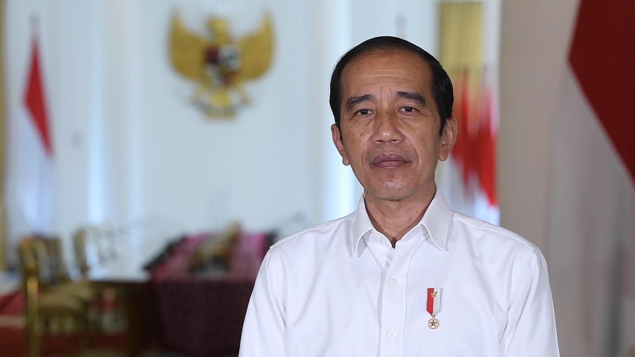 Presiden Joko Widodo (Jokowi) menegaskan bahwa semua agama menolak terorisme. Hal ini terkait bom bunuh diri di depan Gereja Hati Yesus Yang Mahakudus atau Katedral Makassar pada Minggu, 28 Maret 2021. (Foto: Setpres)