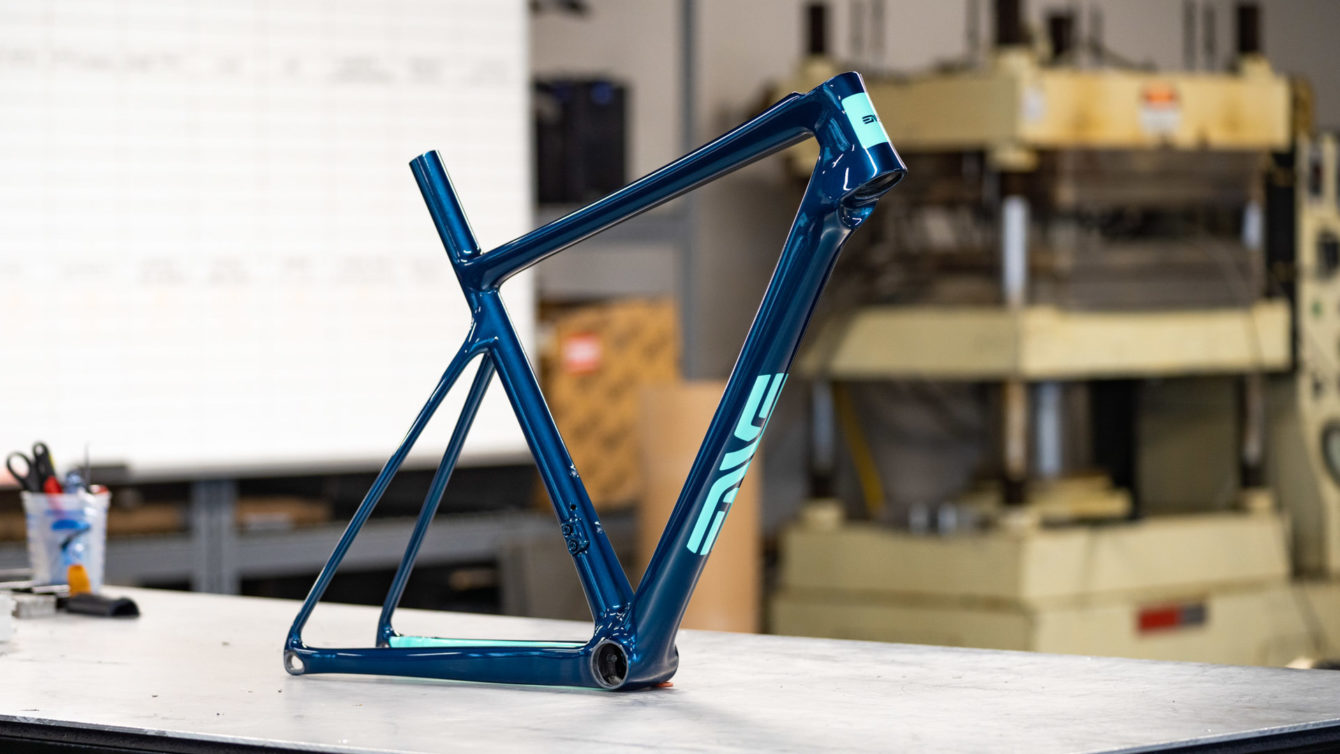 Frame buatan Enve yang bernama Custom Road tersedia dua pilihan, Race dan All Road. (Foto: Istimewa)