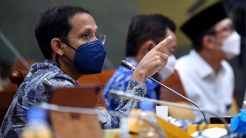 Mendikbud Nadiem Makarim menyebut sekolah tatap muka harus ada persetujuan orang tua. (Foto: Ant)