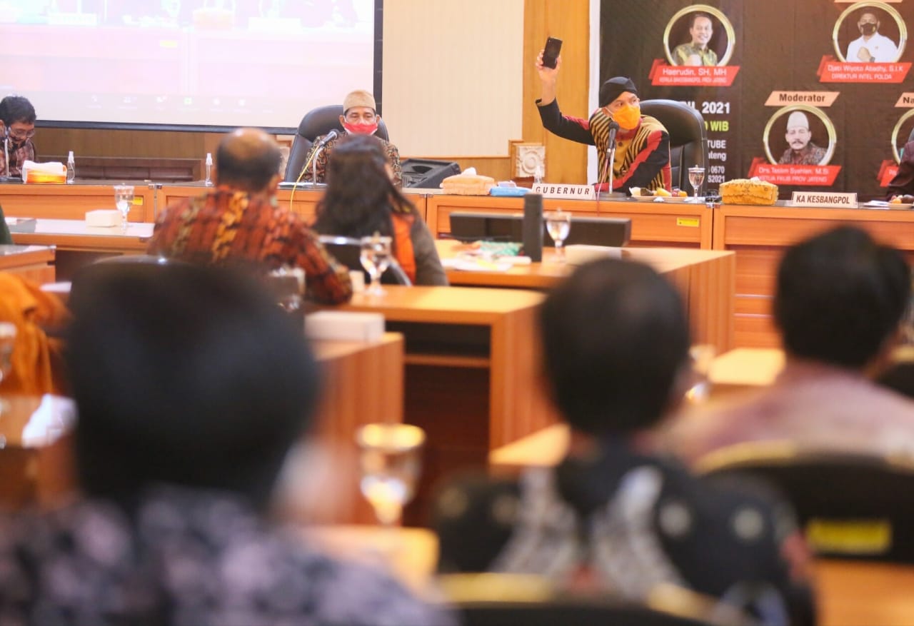 Gubernur Jawa Tengah Ganjar Pranowo mendorong FKUB untuk lebih menekankan pentingnya kerukunan antar umat beragama. (Foto: Istimewa)