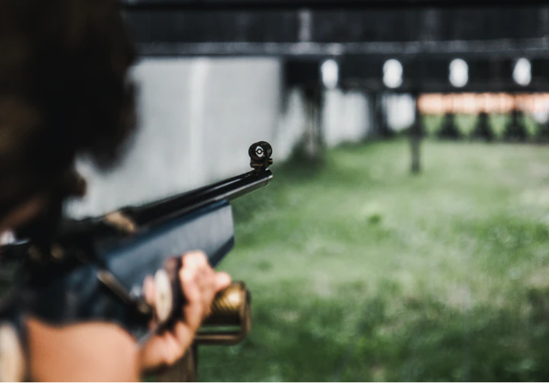 3 fakta air gun, senjata yang digunakan teroris ZA menyerang Mabes Polri. (Foto: Unsplash.com)