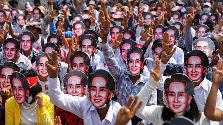 Aksi demo menentang Junta Militer Myanmar. (Foto: Istimewa)