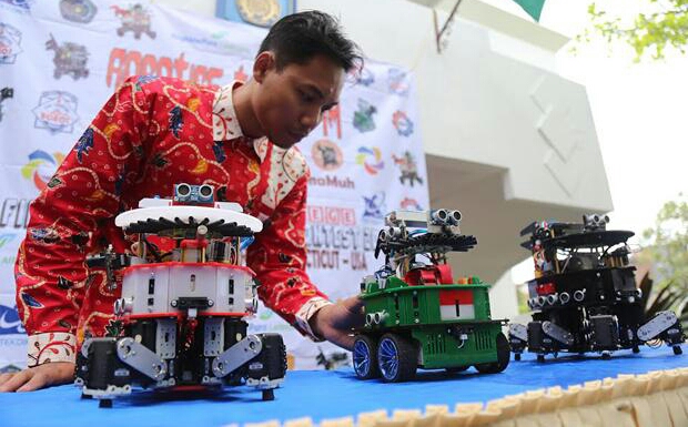 LOLOS: Robot kreasi mahasiswa UMM yang lolos ke Trinity College Fire Fighting Home Robot Contest, di AS. 