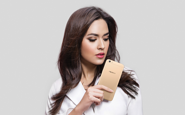 Raisa dan OPPO F3 Plus