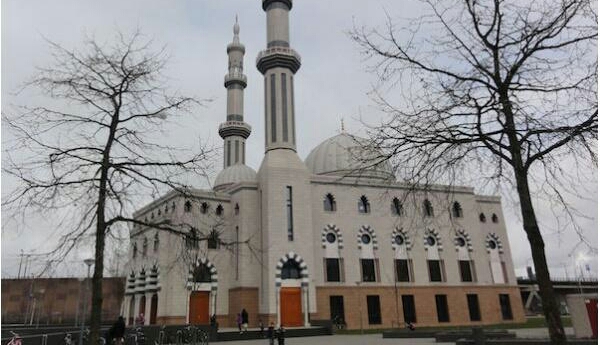 Masjid Assallam, Roterdam Belanda. (Foto: Kisahwisata)