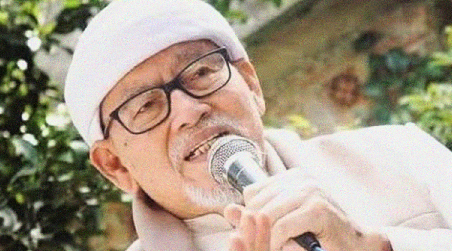 KH Basori Alwi, berdakwah hingga nafas terakhir. (Foto: Istimewa)