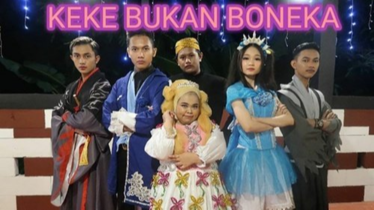 Rahmawati Kekeyi meluncurkan lagu Aku Bukan Boneka. (Foto: YouTube)