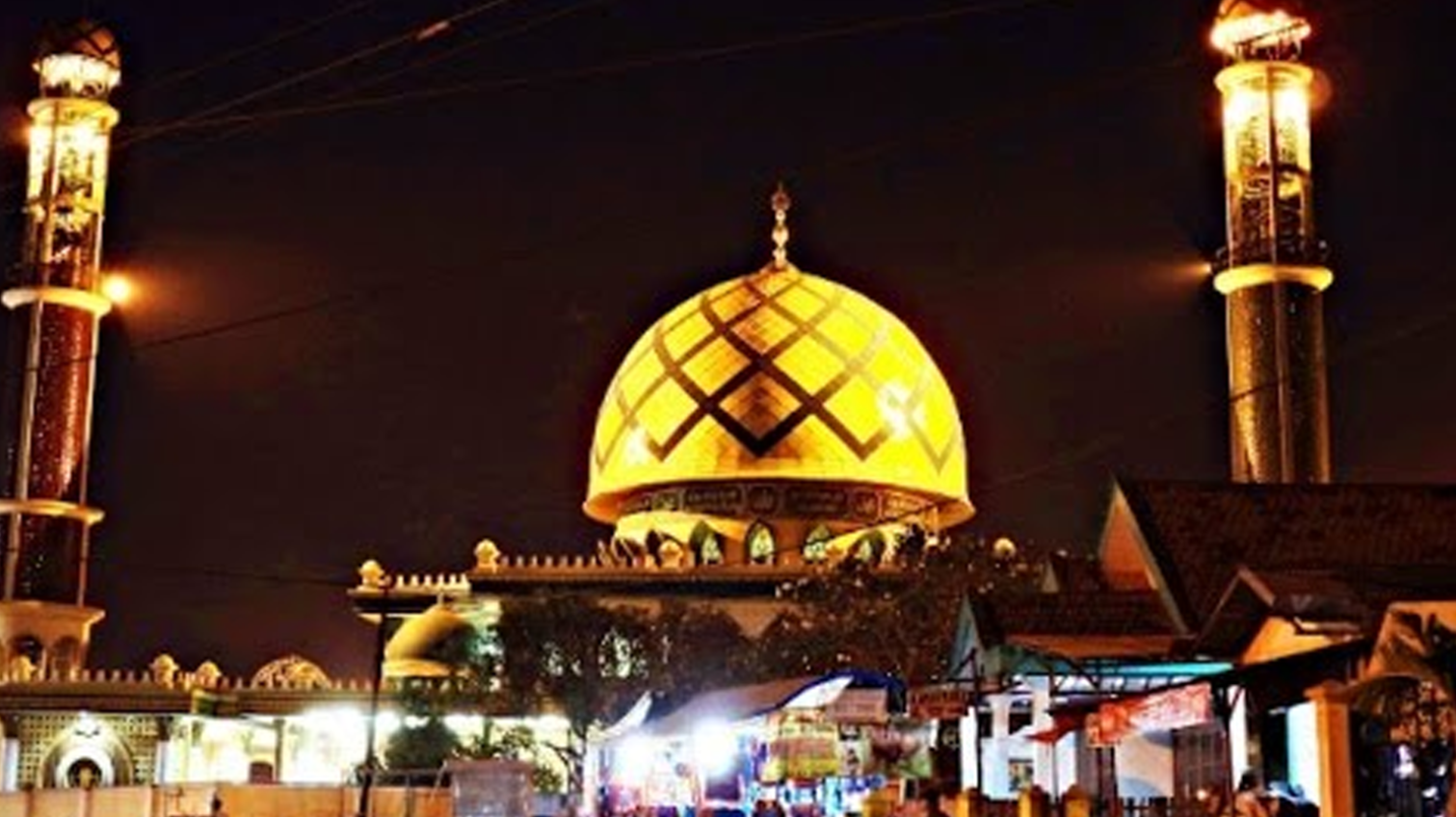 Masjid Syaikhona Kholil bin Abdl Latif di Bangkalan. (Foto: Istimewa)