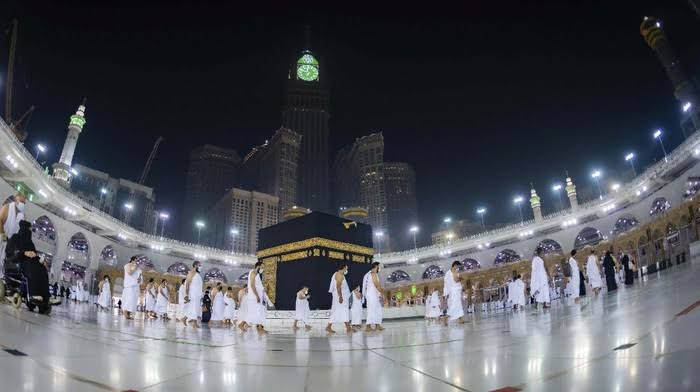 Ibadah umroh di Ka'bah Baitullah. (Foto:Istimewa) 