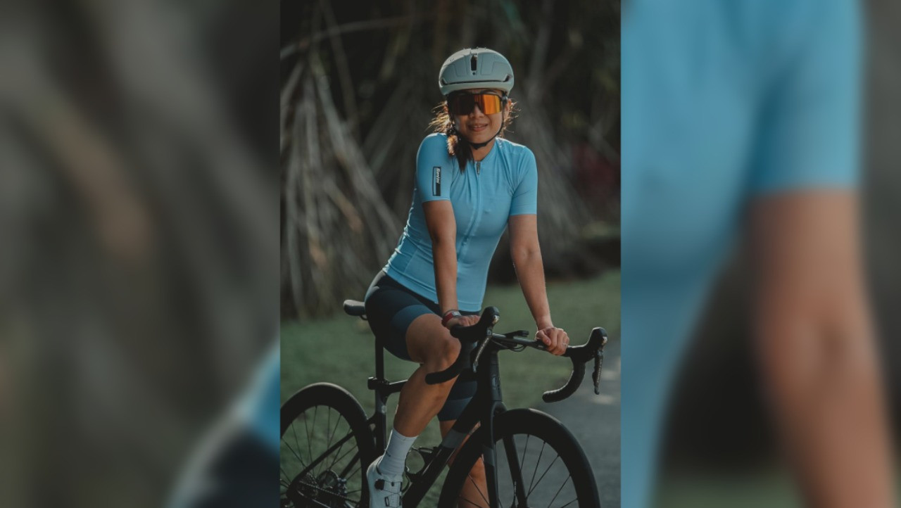 Christin Wijaya akan menorehkan rekor MURI dengan gowes di atas indoor trainer selama 7 hari menempuh 2.000 km. (Foto: Istimewa)