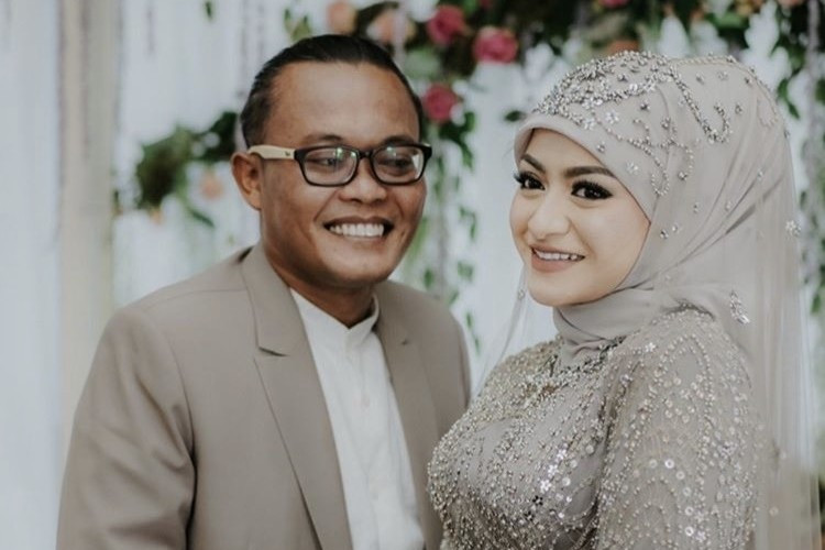 Pasangan komedian Sule dan Nathalie Holscher. (Foto: Instagram)