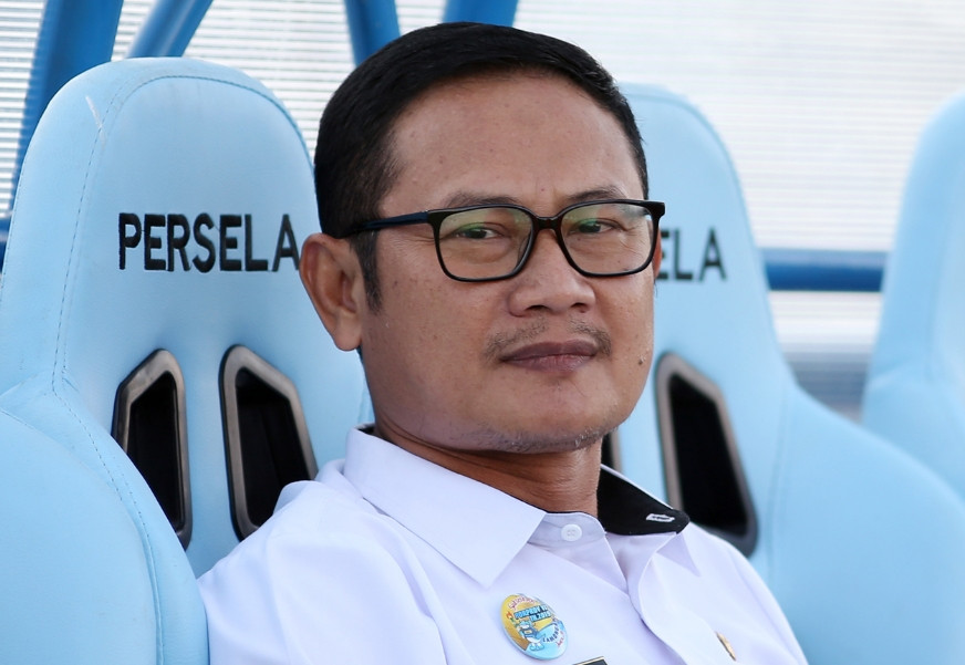 Bupati Lamongan Yuhronur Efendi meminta warga pakai jersey Persela di HUT ke-54, Kamis 22 April 2021. (Foto: Istimewa)