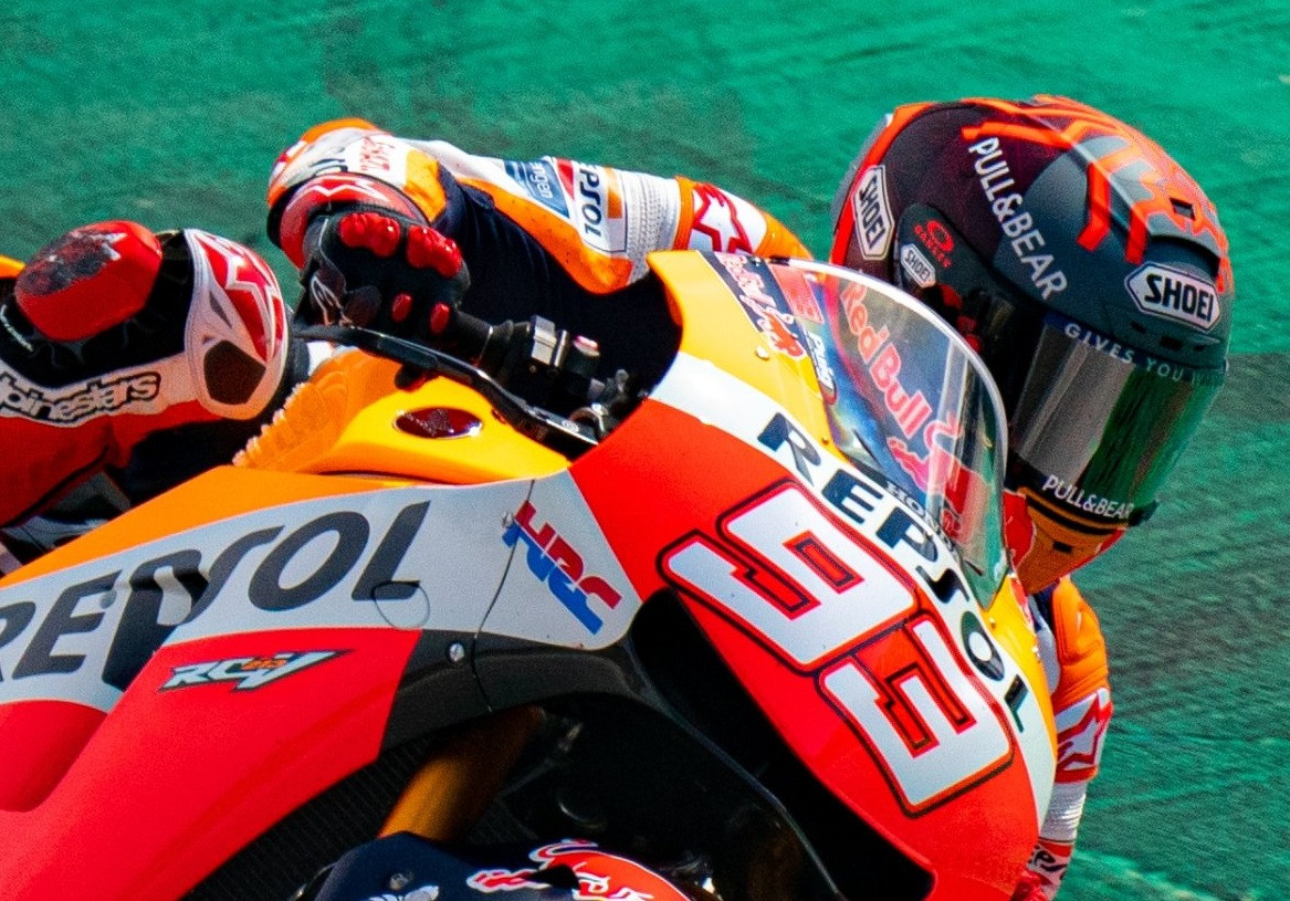 Marc Marquez tak ingin pensiun karena cedera. (Foto: Twitter/@marcmarquez93)