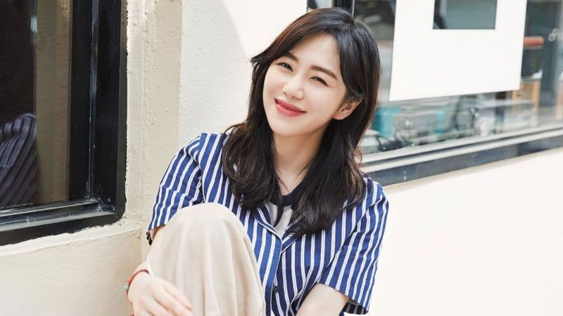 Kwon Mina, eks member girl group AOA, kembali melakukan percobaan bunuh diri dengan mengunggah foto pergelangan tangan berdarah-darah. (Foto: Istimewa)