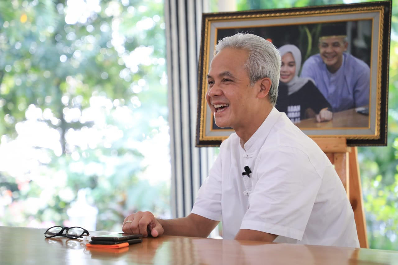 Ganjar memperingati hari buruh dengan membuka ruang obrolan dan curhat virtual melalui zoom, Sabtu, 1 Mei 2021. (Foto: Dok Jateng)