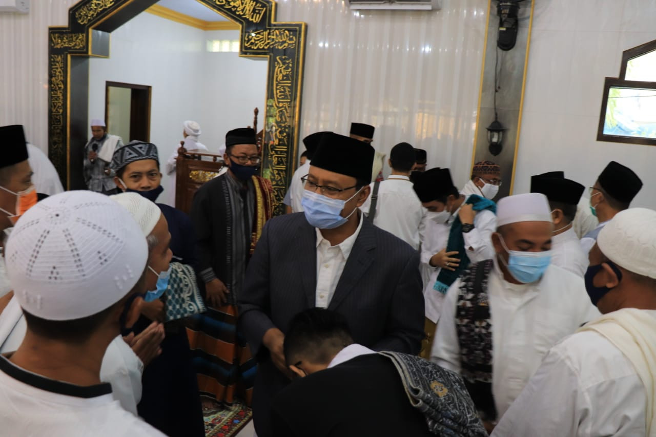 Gus Ipul saat bertemu dengan warga Pasuruan. (Foto: Istimewa)