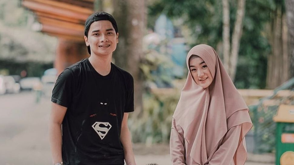 Foto Larissa Chou bersama Alvin Faiz. (Foto: Instagram)