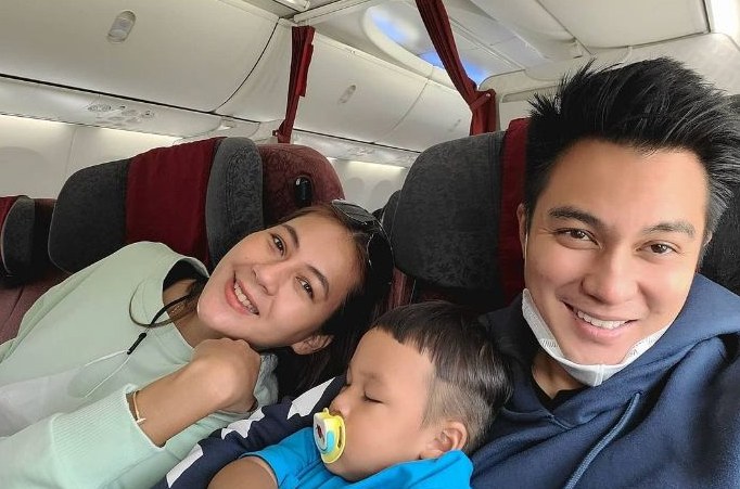 Keluarga Baim Wong dan Paula Verhoeven. (Foto: Instagram)