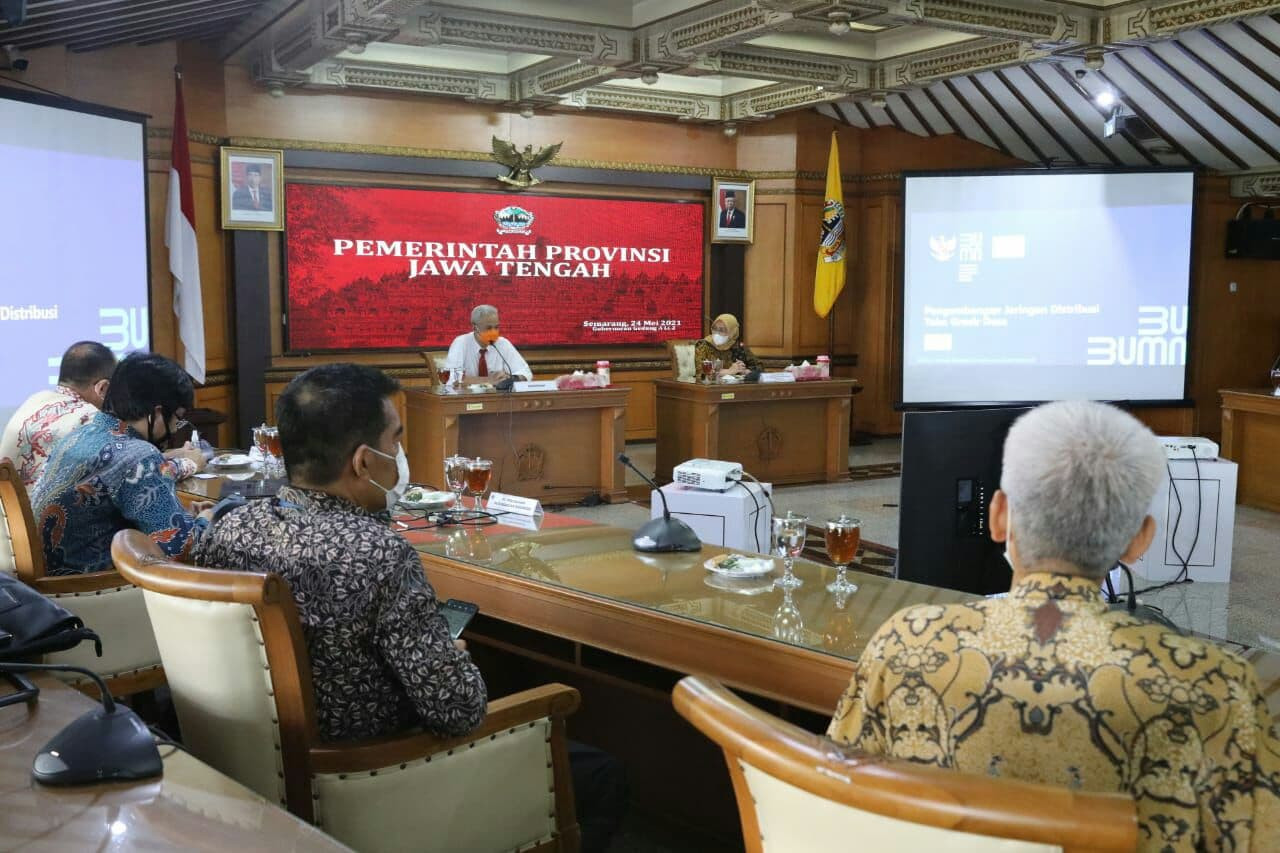 Gubernur Jawa Tengah Ganjar Pranowo fokus menyelesaikan kasus Covid-19 di 3 kabupaten. Salah satunya penyebaran virus asal India di Cilacap. (Foto: Istimewa)