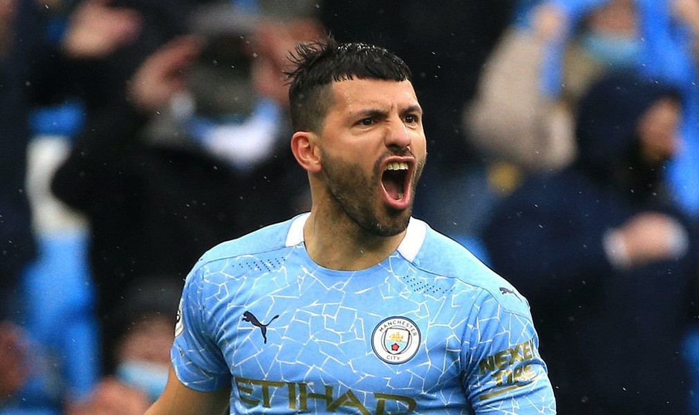 Sergio Aguero bisa memberikan keuntungan atau malah kerugian bagi Barcelona. (Foto: Twitter/@aguerosergiokun)