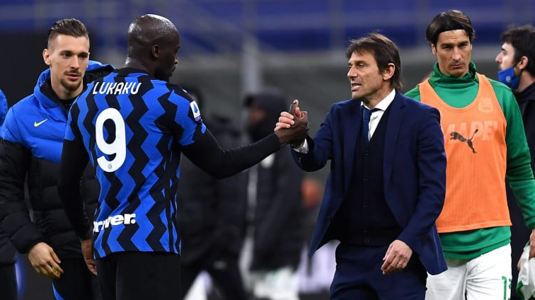 Antonio Conte sepakat untuk mengakhiri kerja sama dengan Inter Milan musim ini. Romelu Lukaku terancam dijual. (Foto: Istimewa)