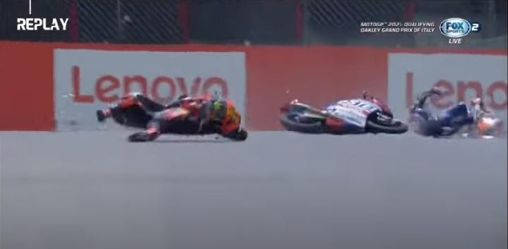 Jason Dupasquier dan rider tim Indonesia mengalami kecelakaan fatal pada kualifikasi Moto3 Sirkuit Mugello, Italia, Sabtu 29 Mei 2021.