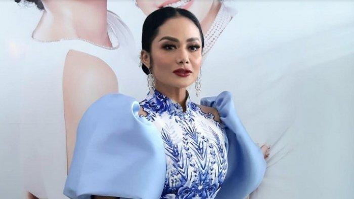 Diva pop Indonesia sekaligus anggota dewan, Krisdayanti atau akrab disapa KD. (Foto: Instagram)