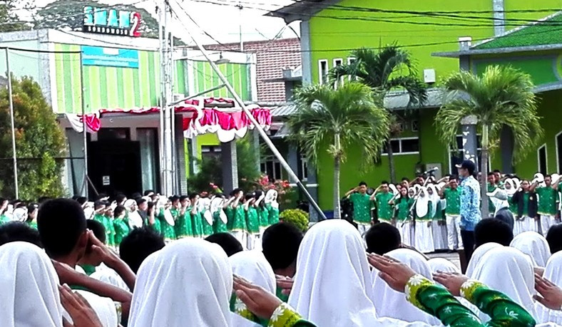 SMAN 2 Bondowoso menjadi favorit siswa lulusan SMP, karena menelurkan lulusan yang mampu bersaing dengan daerah lain. (Foto: istimewa)