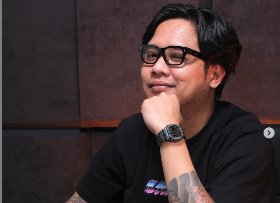 Gofar Hilman dituduh melakukan perbuatan cabul. Seorang netizen mengaku mengalami trauma akibat kekerasan seksual yang dilakukan Gofar Hilman tahun 2018 lalu. (Foto: Instagram)