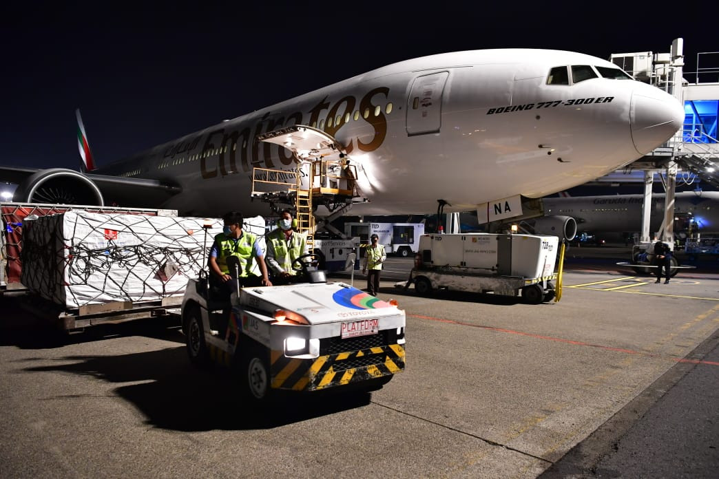 Vaksin yang tiba di Bandara Soekarno-Hatta semalam, 10 Juni 2021. (Foto: Istimewa)