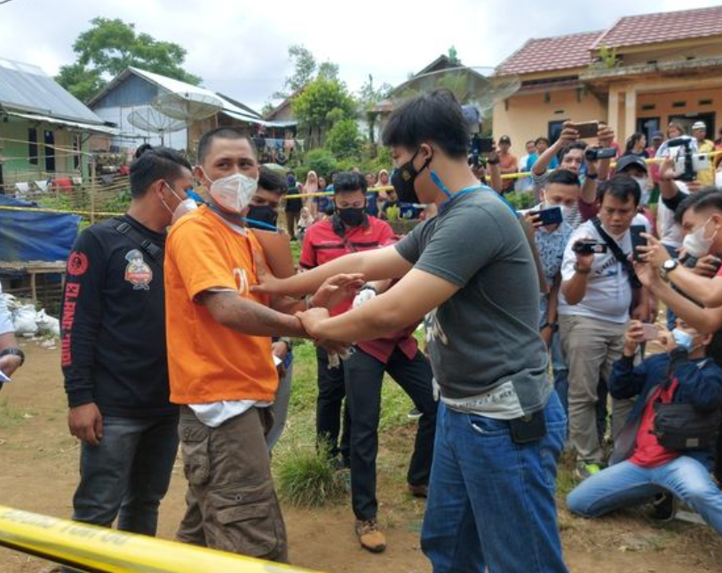 RD terancam hukuman mati setelah membunuh pemerkosa istrinya, Anwar. (Foto: kmps)