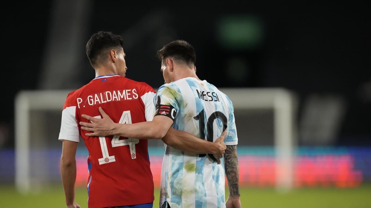 Argentina ditahan imbang Cile dalam laga perdana Copa America 2021. (Foto: AP Photo)