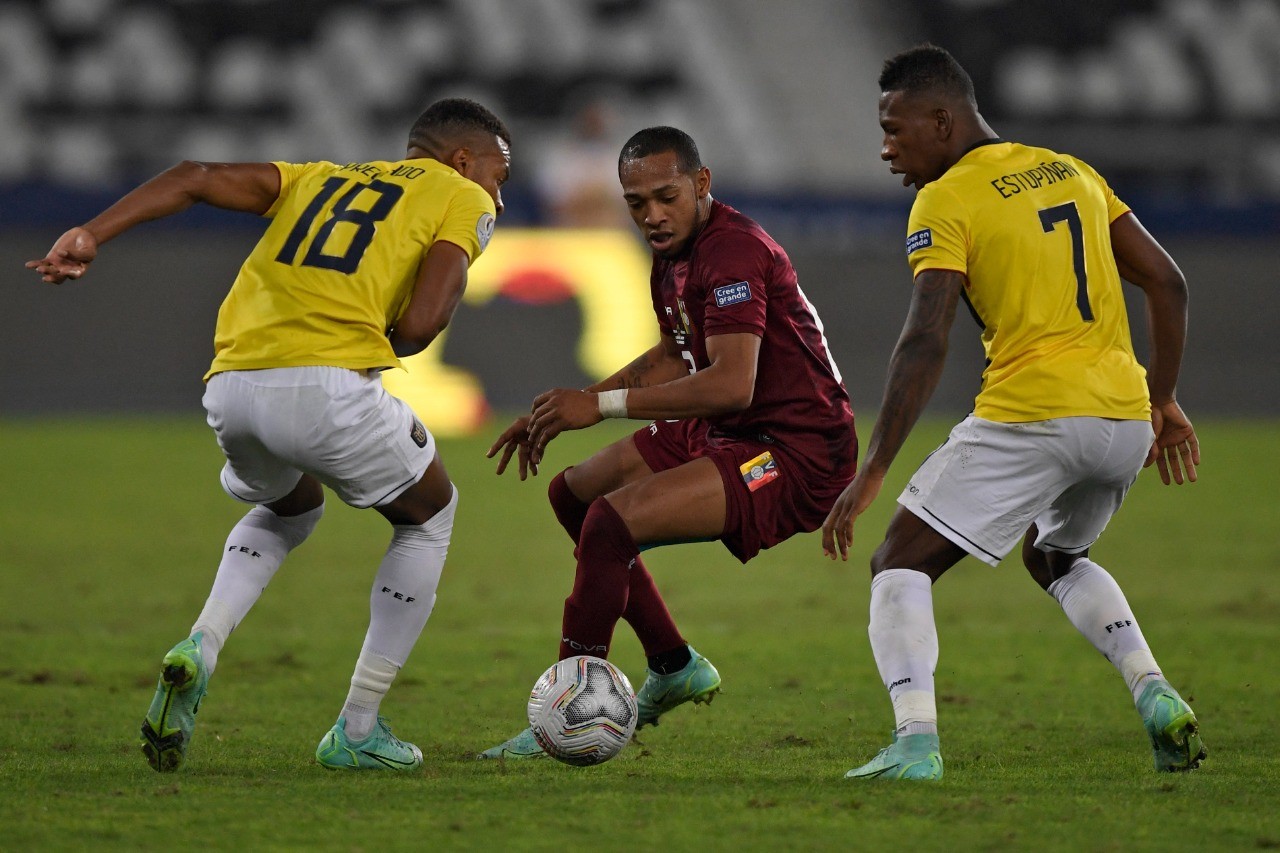 Peru berhasil kalahkan Kolombia dalam lanjutan penyisihan Grub A Copa America 2020. (Foto: AP Photo)