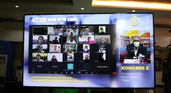 Delapan kandidat ketua IKA UA periode 2021-2025. (Foto: Istimewa)