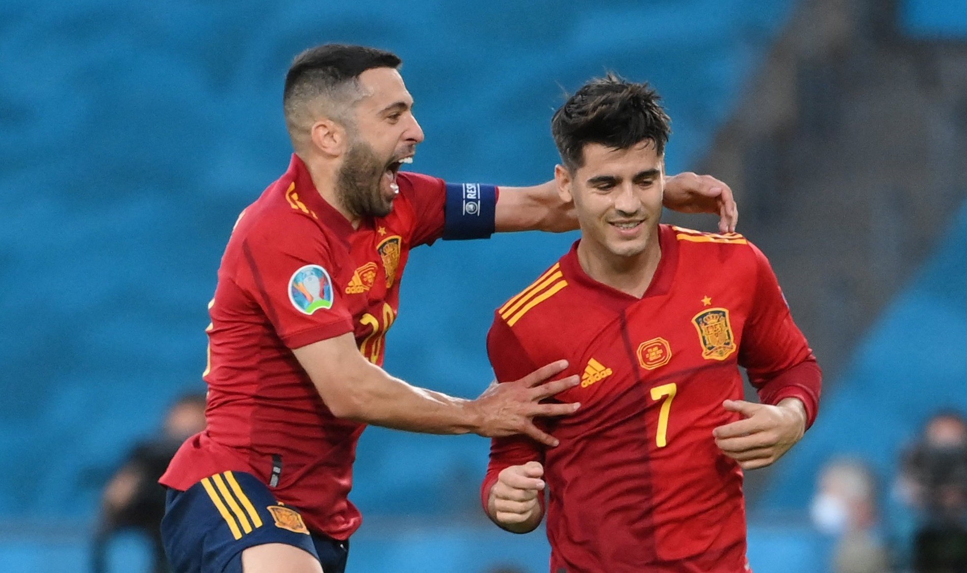 Jordi Alba dan Alvaro Morata akan bahu membahu saat Spanyol menjalani laga hidup mati melawan Slovakia di matchday 3 Grup E. (Foto: UEFA)