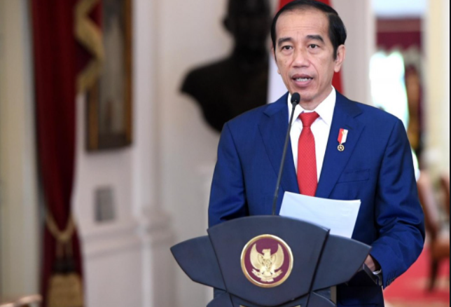 Kritik BEM UI atas Jokowi membuat rentetan kritik lain kepada Jokowi, muncul. Seperti kritik BEM UGM, dan juga aksi Rebuilda Alliance di media sosial Greenpeace Indonesia. (Foto: Setpres)