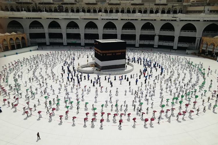 Masjidi Haram di masa pandemi Covid-19, berbeda jauh dari suasana normal yang selalu dipadati umat Islam. (Foto: Istimewa)