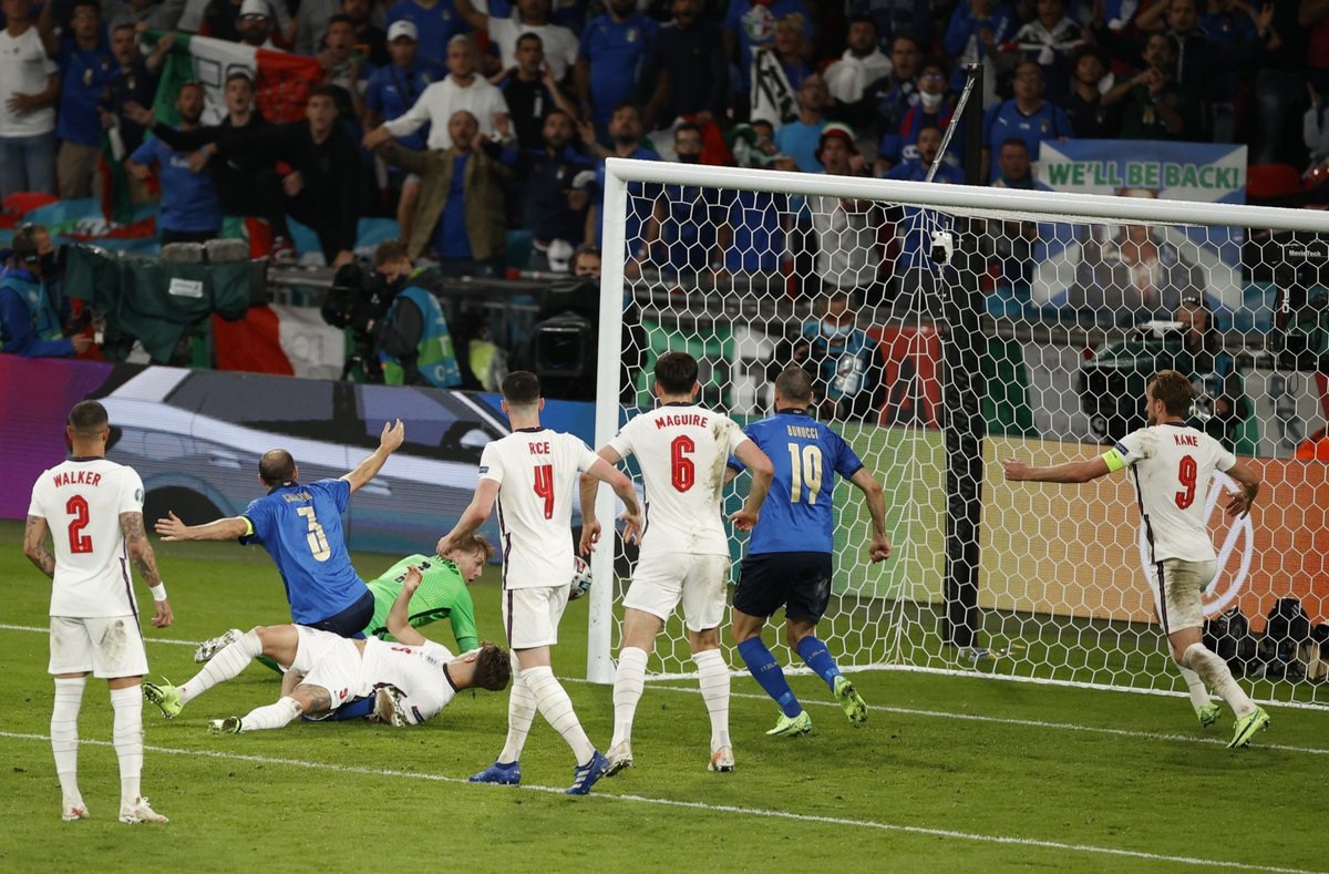 Inggris takluk dari Italia. (Foto: UEFA)