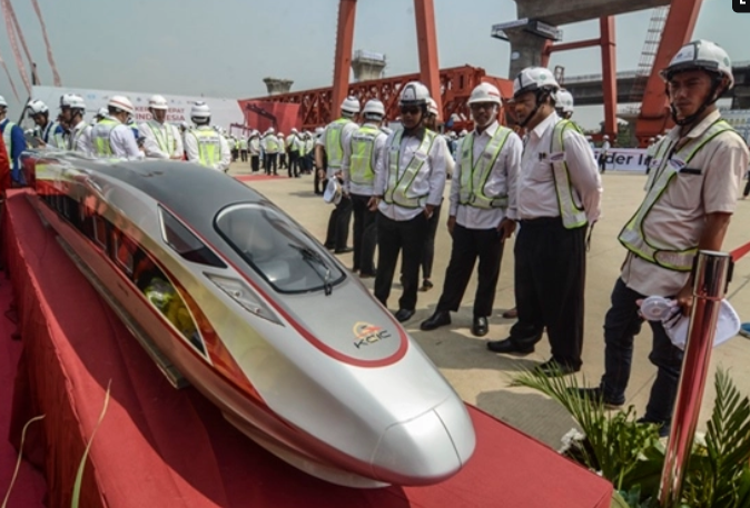 Kereta Cepat Jakarta-Bandung (KCJB) ditargetkan mulai beroperasi akhir tahun 2022. (Foto: ekonomibisnis)