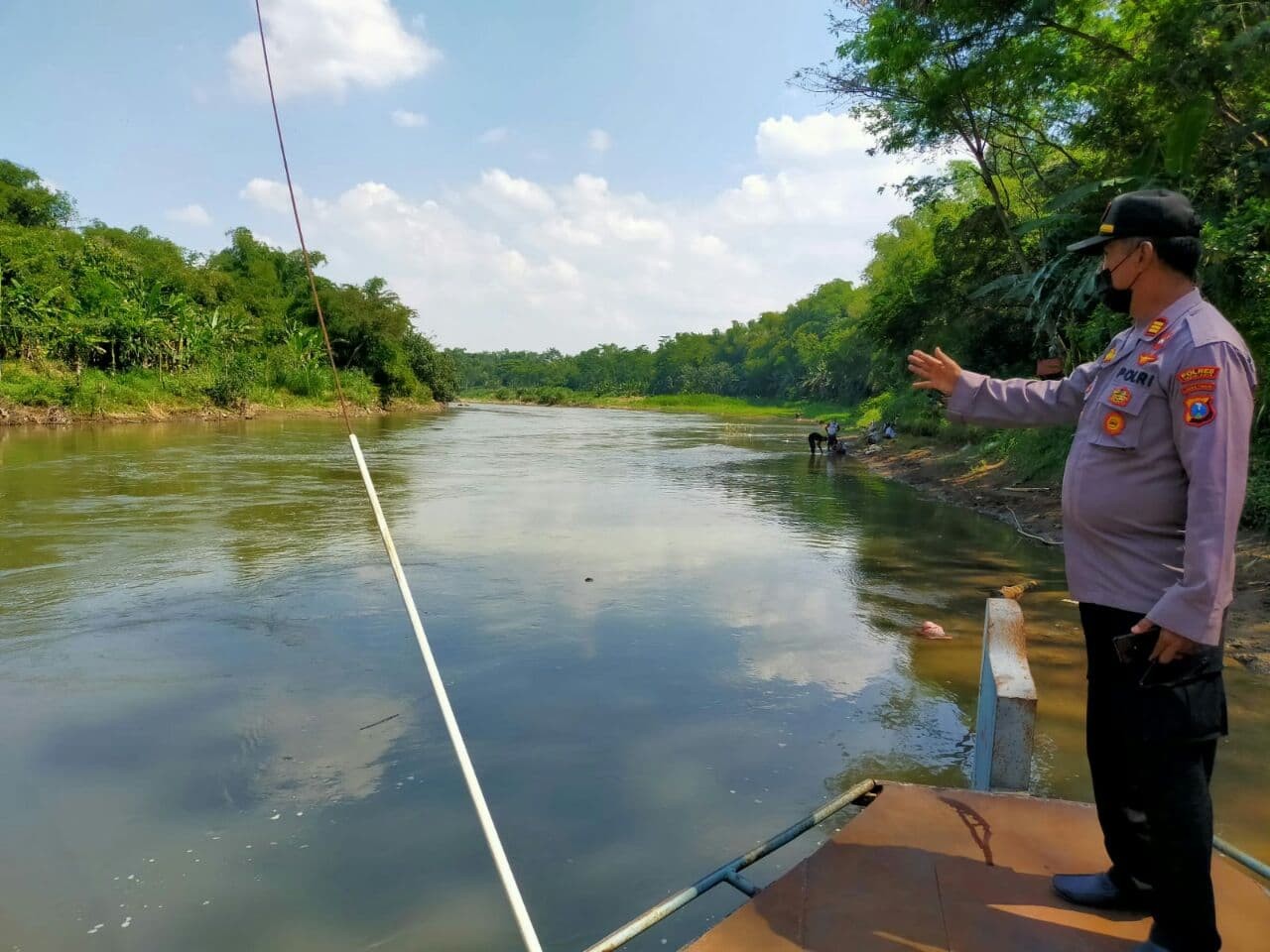 Lokasi tenggelamnya seorang pemuda di Sungai Brantas, Kabupaten Kediri. (Foto: Ist)