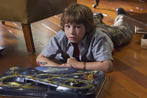 Salah satu adegan film Zathura: A Space Adventure. (Foto: Istimewa)