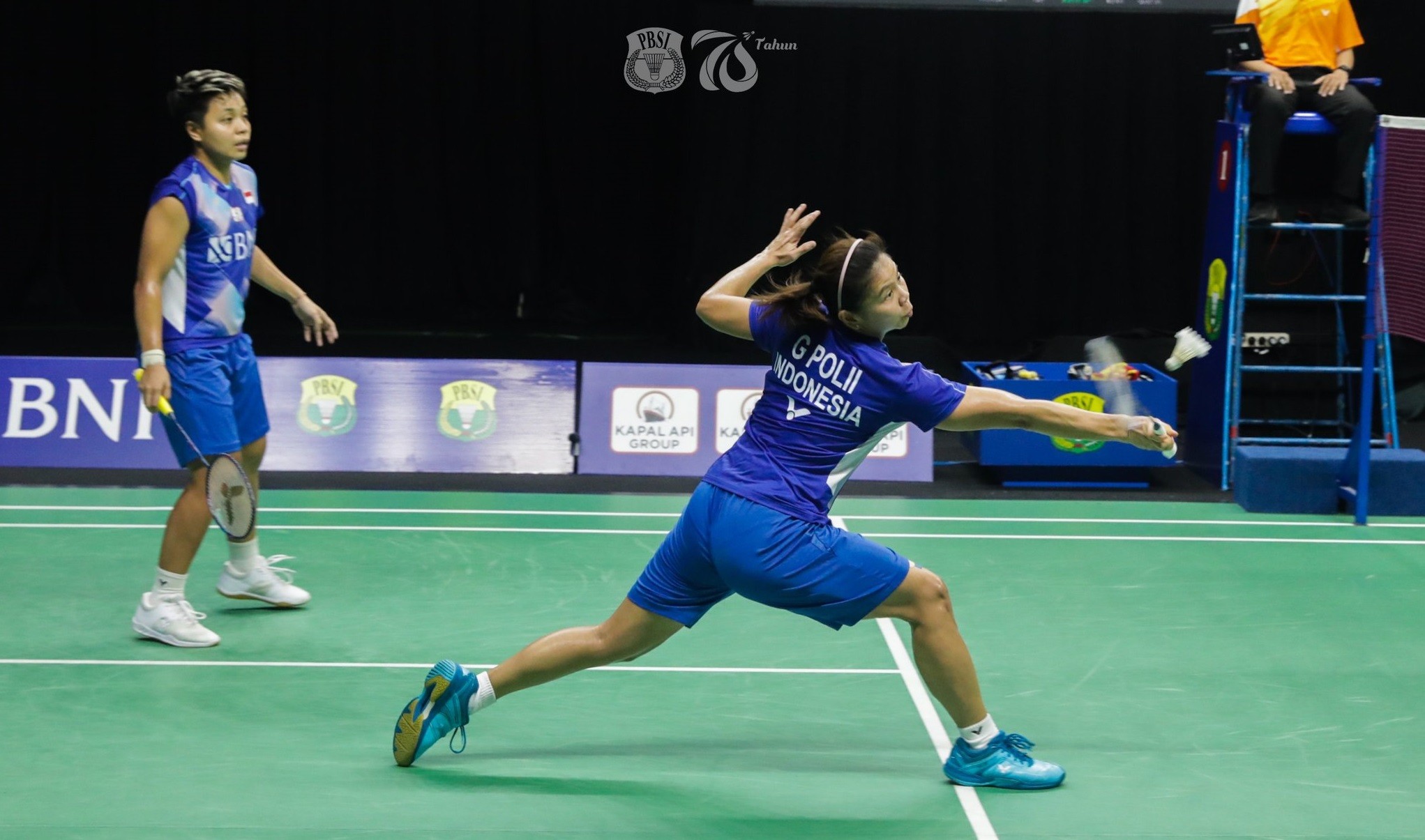 Ganda Putri Indonesia Greysia Polii-Apriyani Rahayu berhasil mengalahkan pasangan Malaysia di laga pembuka Olimpiade Tokyo 2020. (Foto: Twitter/@INABadminton)