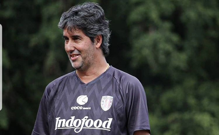 Pelatih Bali United, Stefano Cugurra. (Foto: PT LIB)