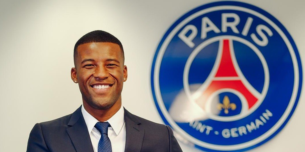 Georginio Wijnaldum saat diperkenalkan sebagai pemain baru PSG.