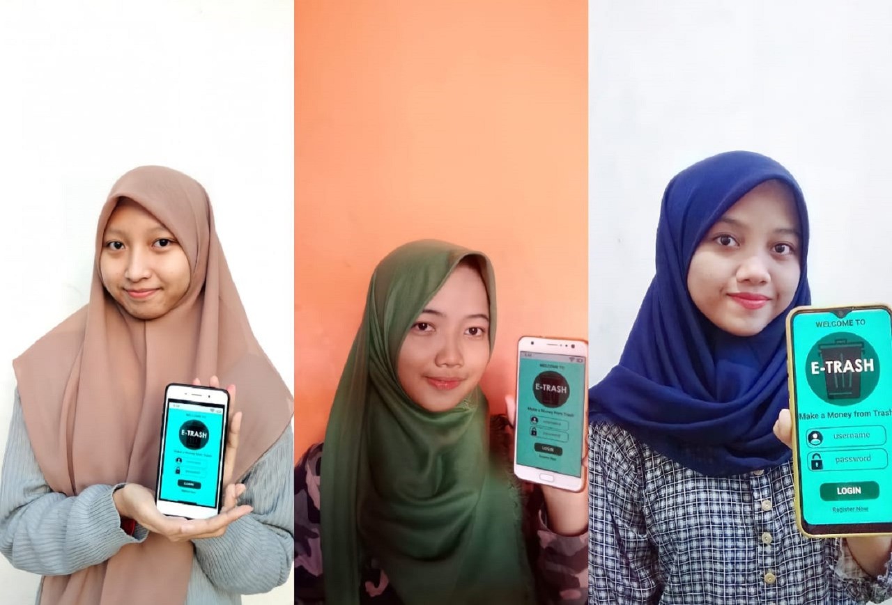 Tiga mahasiswa ITS pengagas E-Trash, platform digital atasi tumpukan sampah. (Foto: istimewa)