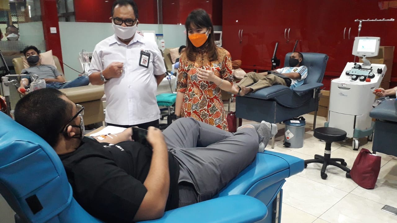 Donor Konvalesen di UPT PMI Jatim. (Foto: Istimewa)