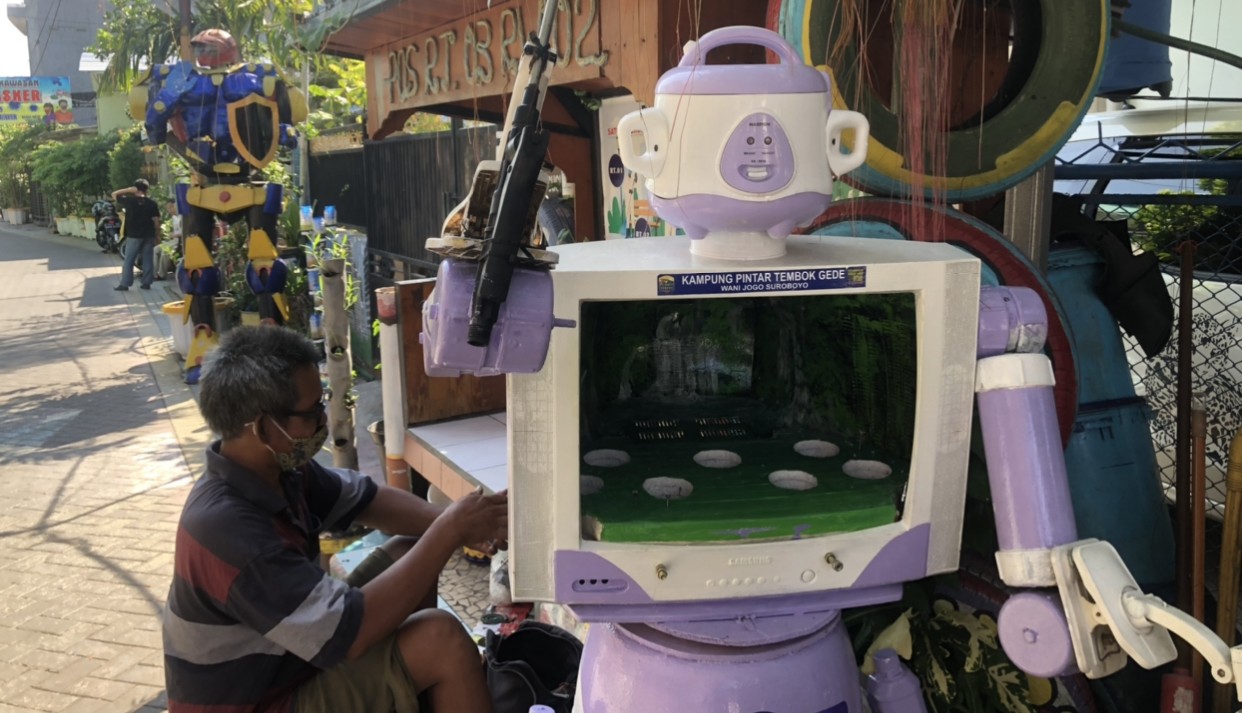 Robot Delta rakitan warga Tembok Gede. (Foto: Andhi Dwi/Ngopiabareng.id)